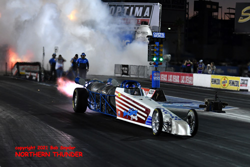 'Muy Caliente Racing' Jet Dragster